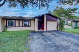 9321 E Elm Ln, Miramar, FL 33025, Sold 07/18/22