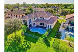 9167 Oak Alley Dr, Lake Worth, FL 33467, Sold 01/27/22