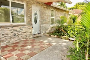 250 SW 32nd Ave, Deerfield Beach, FL 33442, Sold 02/04/22