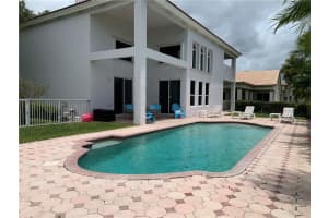 2930 Oak Tree Dr, Fort Lauderdale, FL 33309, Sold 05/31/22