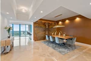 333 Las Olas Way, Fort Lauderdale, FL 33301, Sold 05/16/22