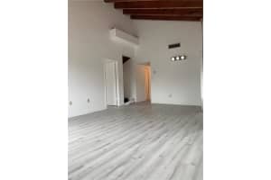 760 NW 106th Ave, Miami, FL 33172, Sold 01/03/22