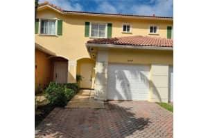 8207 Santa Monica Terrace, Tamarac, FL 33321, Sold 11/29/21
