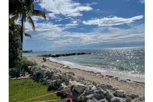 1101 W Ocean Dr, Key Colony Beach, FL 33051, Sold 01/12/22