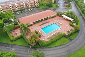6102 Coral Lake Dr, Margate, FL 33063, Sold 12/17/21