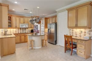 5952 NW 54th Cir, Coral Springs, FL 33067, Sold 12/08/21