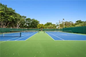 6239 Bay Club Dr, Fort Lauderdale, FL 33308, Sold 01/28/22