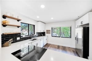 5580 Coach House Cir Unit H, Boca Raton, FL 33486, Sold 12/15/21