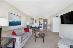 2670 E Sunrise Blvd, Fort Lauderdale, FL 33304, Sold 02/07/22
