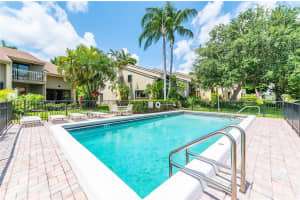 83 NE 17th Ct, Fort Lauderdale, FL 33305, Sold 12/03/21