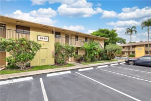 2920 NE 8th Terrace, Wilton Manors, FL 33334, Sold 12/01/21