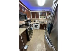 6950 NW 186th St, Hialeah, FL 33015, Sold 02/16/22