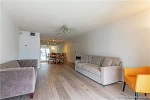 6507 Bay Club Dr, Fort Lauderdale, FL 33308, Sold 01/28/22