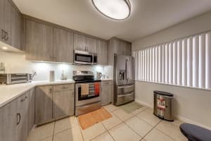 8000 Hampton Blvd, North Lauderdale, FL 33068, Sold 02/17/22