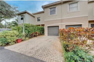 8322 Lagos De Campo Blvd, Tamarac, FL 33321, Sold 12/31/21