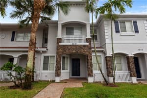 8258 SW 27th St, Miramar, FL 33025, Sold 03/07/22