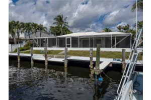 718 Shore Dr, Boynton Beach, FL 33435, Sold 12/01/21