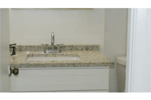 4043 NW 16th St, Lauderhill, FL 33313, Sold 02/17/22