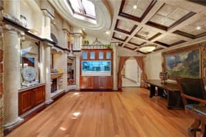 19845 NW 54th Ave, Miami Gardens, FL 33055, Sold 12/10/21