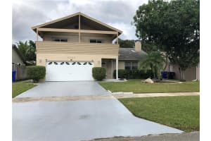 8505 SW 19th St, North Lauderdale, FL 33068, Sold 12/30/21