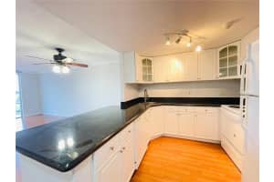 500 Executive Center Dr #4b, West Palm Beach, FL 33401, Sold 12/20/21