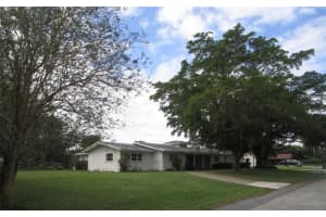 4600 Briarcliff Ln, Coconut Creek, FL 33066, Sold 04/05/22