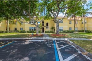 701 Vista Isles Dr, Plantation, FL 33325, Sold 03/14/22