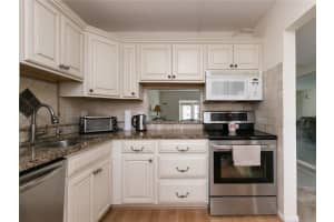 2901 Fiore Way, Delray Beach, FL 33445, Sold 12/30/21