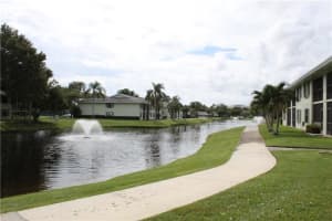 601 Sabal Ridge Cir, Palm Beach Gardens, FL 33418, Sold 12/08/21