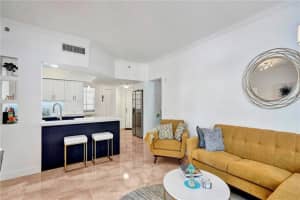 3165 NE 184th St, Aventura, FL 33160, Sold 12/29/21
