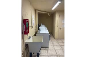 321 SE 3rd St, Dania Beach, FL 33004, Sold 04/13/22