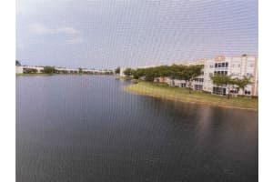 7456 Ashmont Cir, Tamarac, FL 33321, Sold 01/20/22