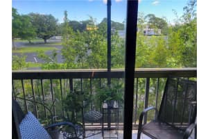 2450 NE 15th Ave, Wilton Manors, FL 33305, Sold 03/04/22