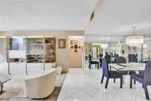 7650 W McNab Rd, Tamarac, FL 33321, Sold 01/27/22
