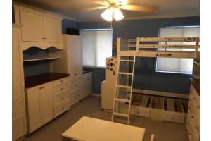 160 SE 7th St, Deerfield Beach, FL 33441, Sold 02/17/22