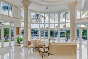 21 NE 23rd Ave, Fort Lauderdale, FL 33301, Sold 01/13/22