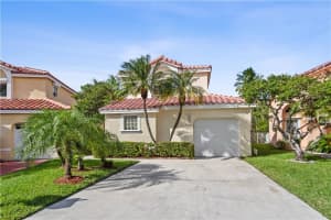 1061 SE 6th Ave, Dania Beach, FL 33004, Sold 01/21/22