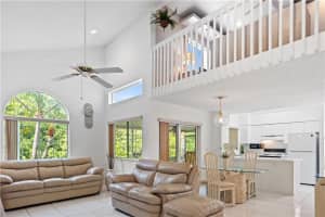 1061 SE 6th Ave, Dania Beach, FL 33004, Sold 01/21/22