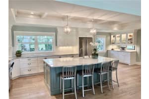 1921 Club Dr, Vero Beach, FL 32963, Sold 01/04/22