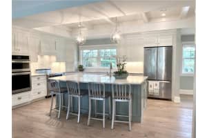 1921 Club Dr, Vero Beach, FL 32963, Sold 01/04/22