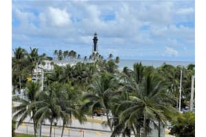 2639 N Riverside Dr, Pompano Beach, FL 33062, Sold 12/16/21