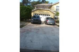 4843 NW 66th Ave, Lauderhill, FL 33319, Sold 04/20/22