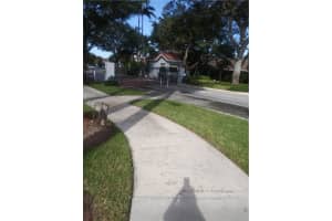 4843 NW 66th Ave, Lauderhill, FL 33319, Sold 04/20/22