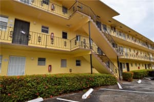 2820 NE 201st Terrace APT F326, Aventura, FL 33180, Sold 02/11/22