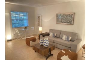 2660 NE 8th Ave, Wilton Manors, FL 33334, Sold 12/21/21