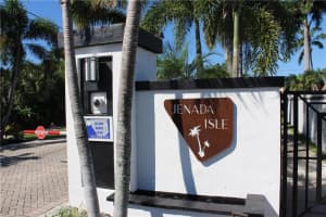 2856 NW 10th Ave, Wilton Manors, FL 33311, Sold 02/28/22