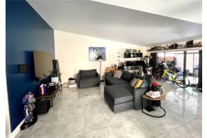 917 NW 79th Terrace, Plantation, FL 33324, Sold 05/03/22