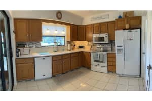 9990 Pineapple Tree Dr suite b, Boynton Beach, FL 33436, Sold 02/28/22