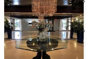 671 NE 195th St, Miami, FL 33179, Sold 04/18/22