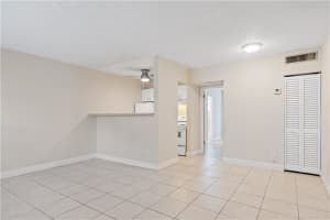 1470 N Dixie Hwy, Fort Lauderdale, FL 33304, Sold 01/07/22